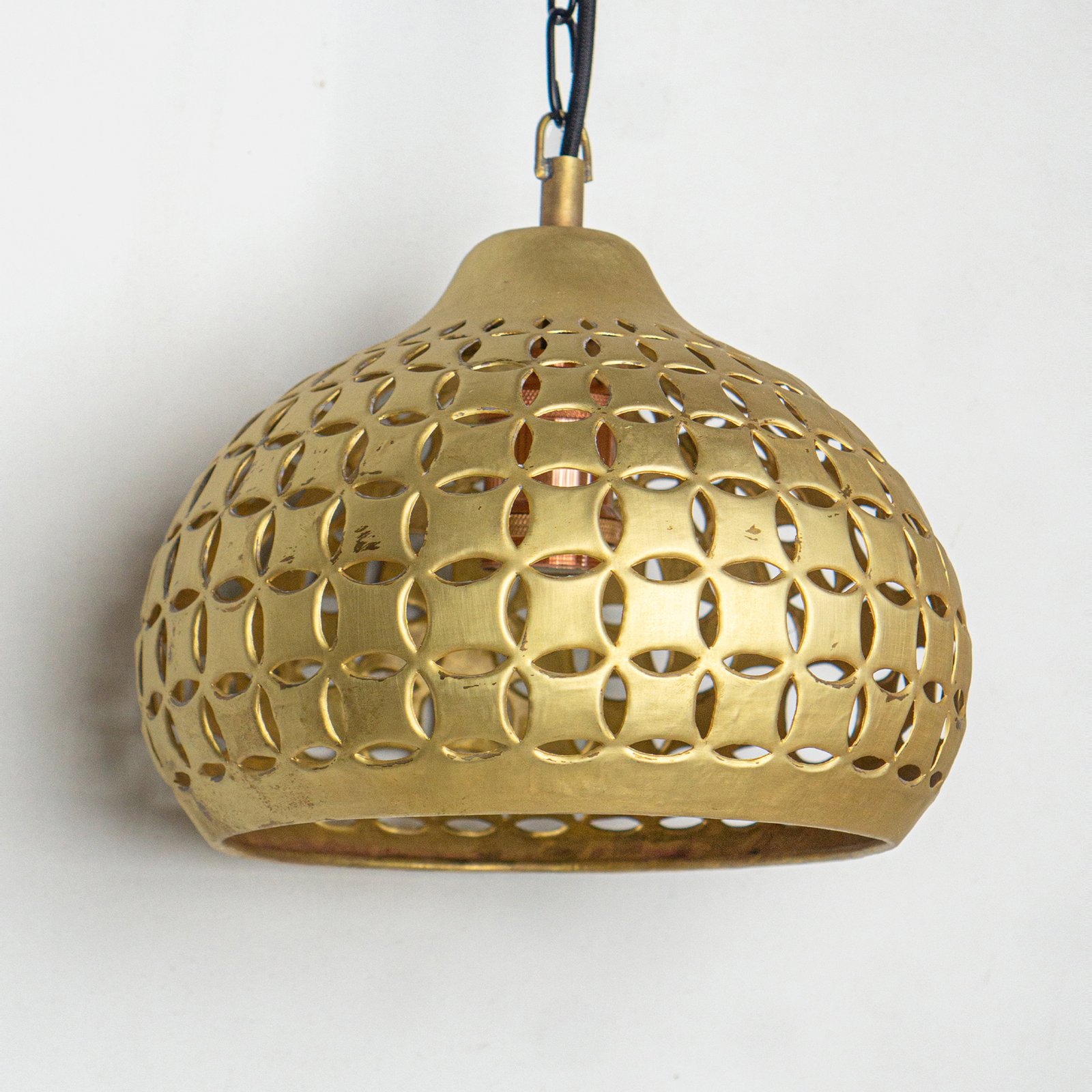 Lampu Ukir Kuningan